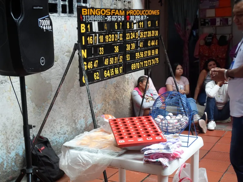 Bingo recreativo de alimentación